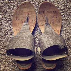 White Mountain wedge sandals